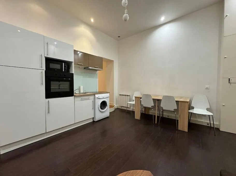 Apartamento Awesome 2br 5 Min To Arc De Triomphe