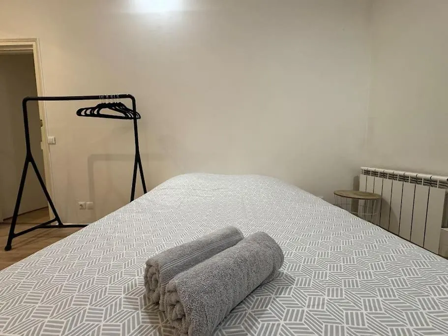 Apartment Awesome 2br 5 Min To Arc De Triomphe *